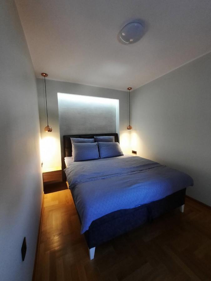 Apartment Pleasure Lux Novi Sad Exterior photo
